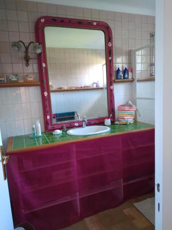 Les Dames De La Saugiat Bed & Breakfast Le Fied Dış mekan fotoğraf