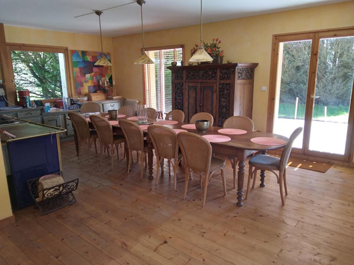 Les Dames De La Saugiat Bed & Breakfast Le Fied Dış mekan fotoğraf