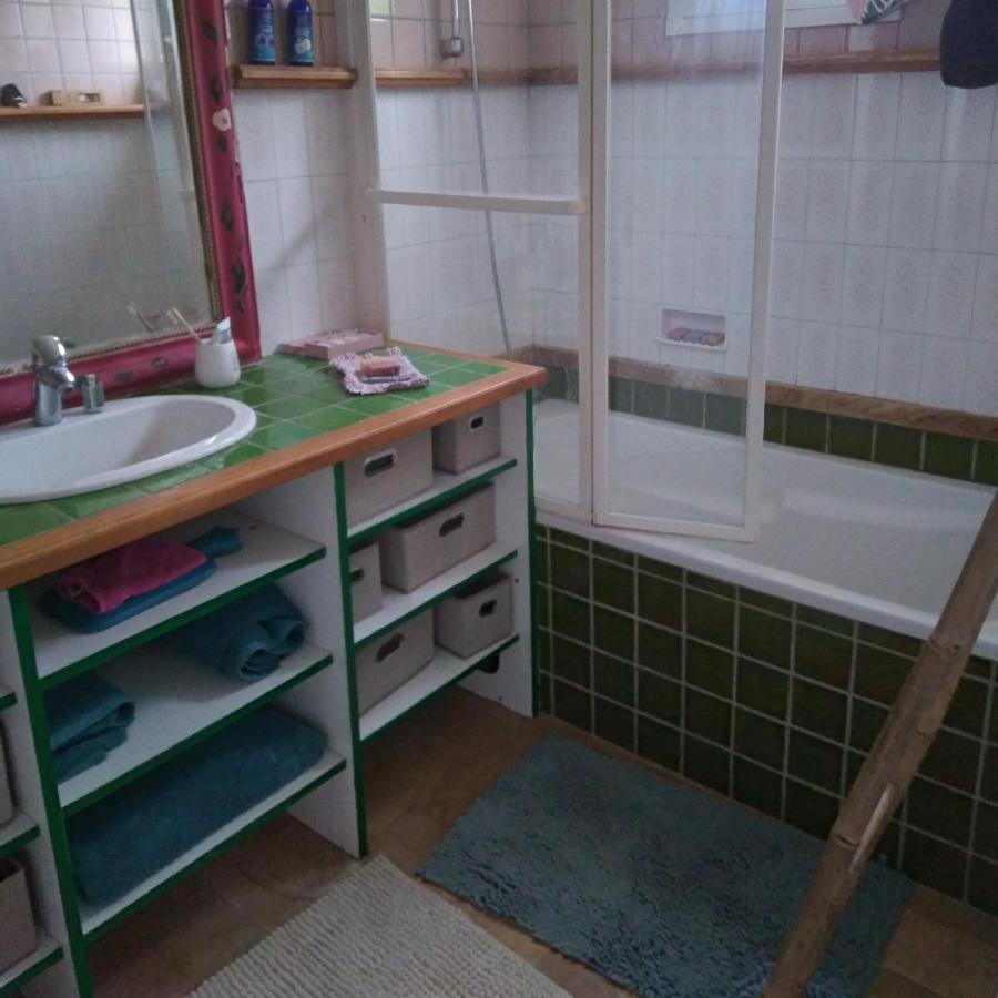 Les Dames De La Saugiat Bed & Breakfast Le Fied Dış mekan fotoğraf