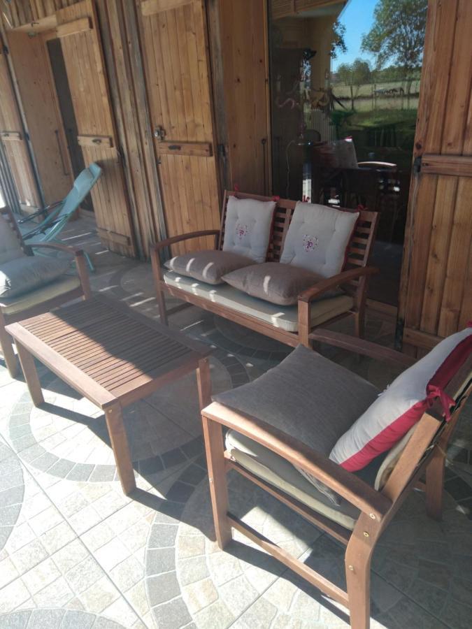 Les Dames De La Saugiat Bed & Breakfast Le Fied Dış mekan fotoğraf